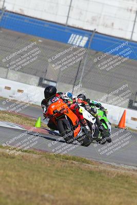 media/Nov-26-2022-Fastrack Riders (Sat) [[b001e85eef]]/Level 3/Session 3 Outside Turn 9/